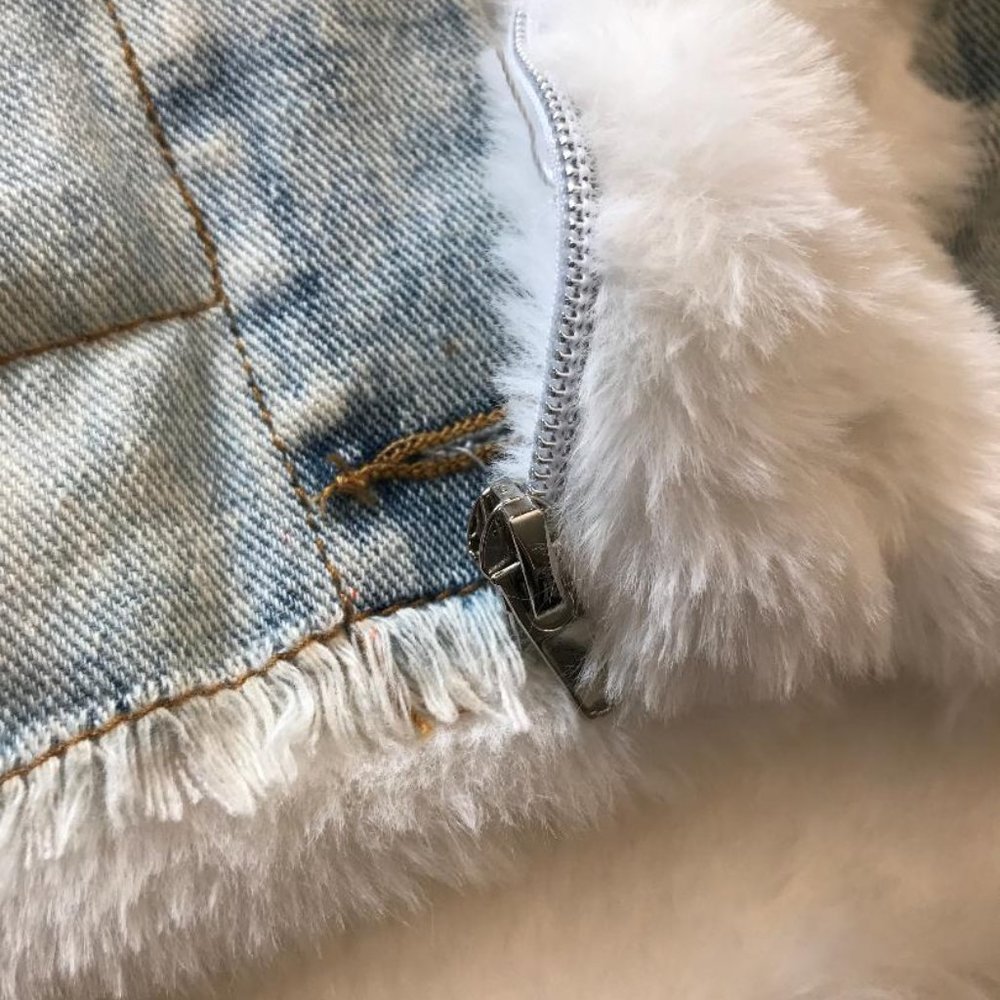 Jean Jacket Faux Fur Hood and Sleeves NEW! - Picture 11 of 15